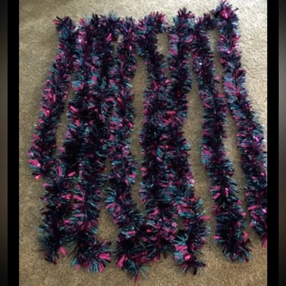 Ashland Garland Blue & Fuchsia Shiny Garland - 8 Strands, 6 Ft Each - NEW